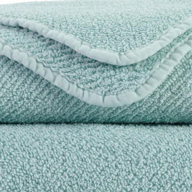 Abyss & Habidecor Abyss Habidecor Twill Handdoek Ice Blauw (235)