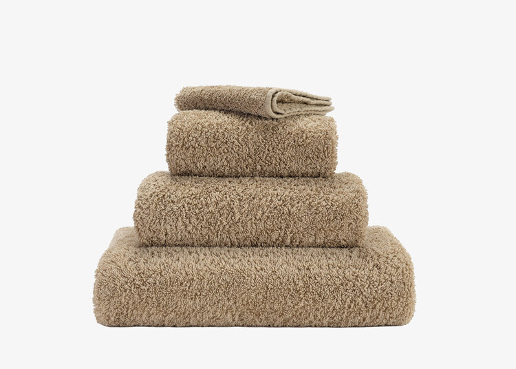 Abyss & Habidecor Abyss Habidecor Super Pile Handdoek Taupe (711)