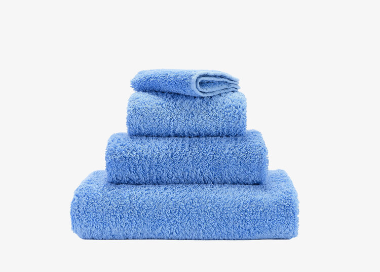 Abyss & Habidecor Abyss Habidecor Super Pile Handdoek Regatta Blauw (364)