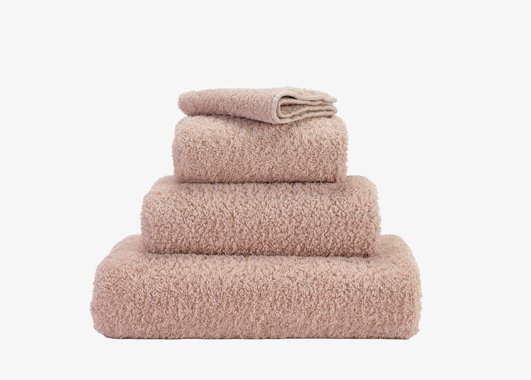 Abyss & Habidecor Abyss Habidecor Super Pile Handdoek Primrose Beige (518)