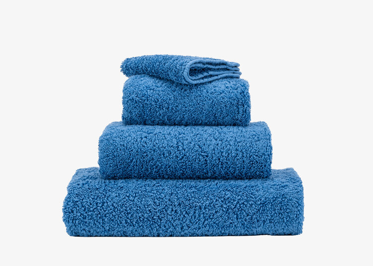Abyss & Habidecor Abyss Habidecor Super Pile Handdoek Ocean Blauw (336)