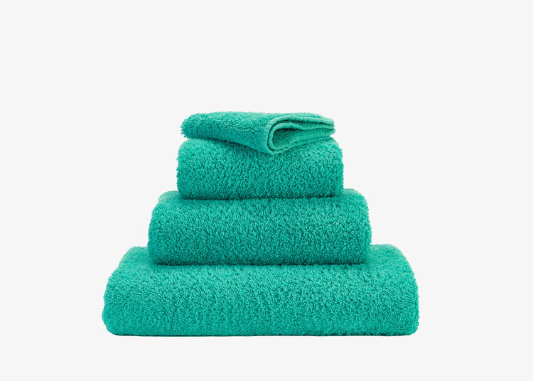 Abyss & Habidecor Abyss Habidecor Super Pile Handdoek Lagoon Groen (302)
