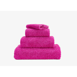Abyss Habidecor Abyss Habidecor Super Pile Handdoek Happy pink Roze (570)