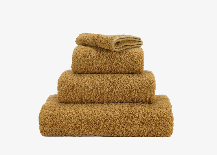 Abyss & Habidecor Abyss Habidecor Super Pile Handdoek Gold Geel (840)