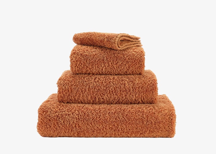 Abyss & Habidecor Abyss Habidecor Super Pile Handdoek Caramel Bruin (737)