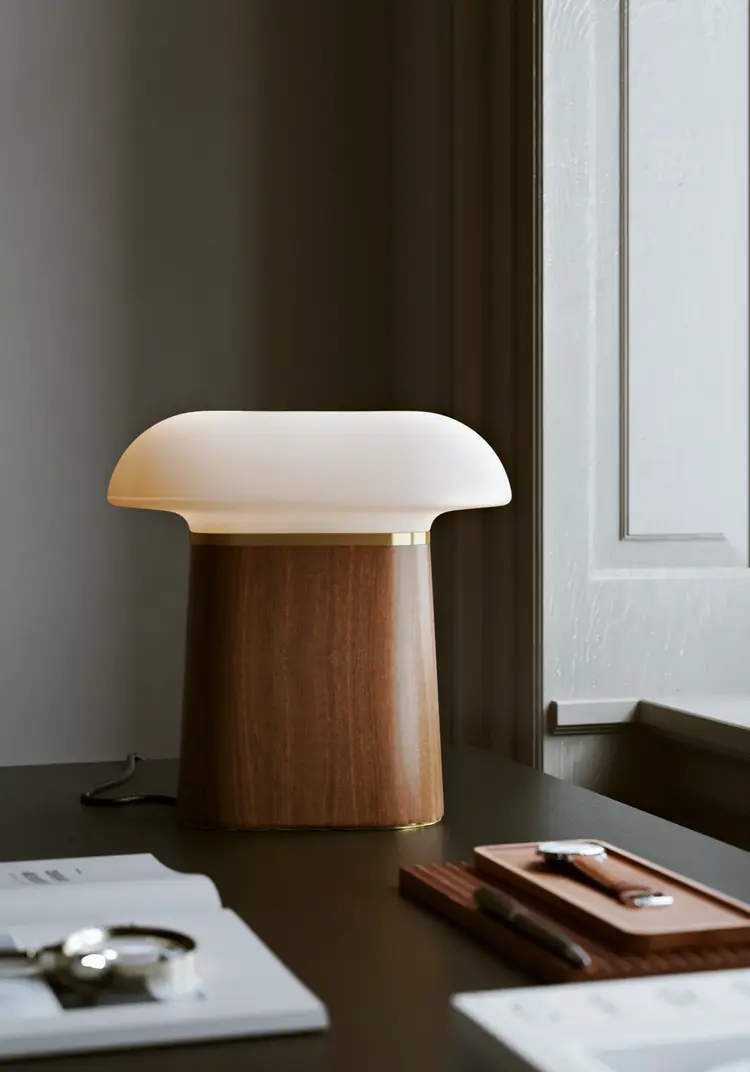 Woud Woud Lamp Nova walnut