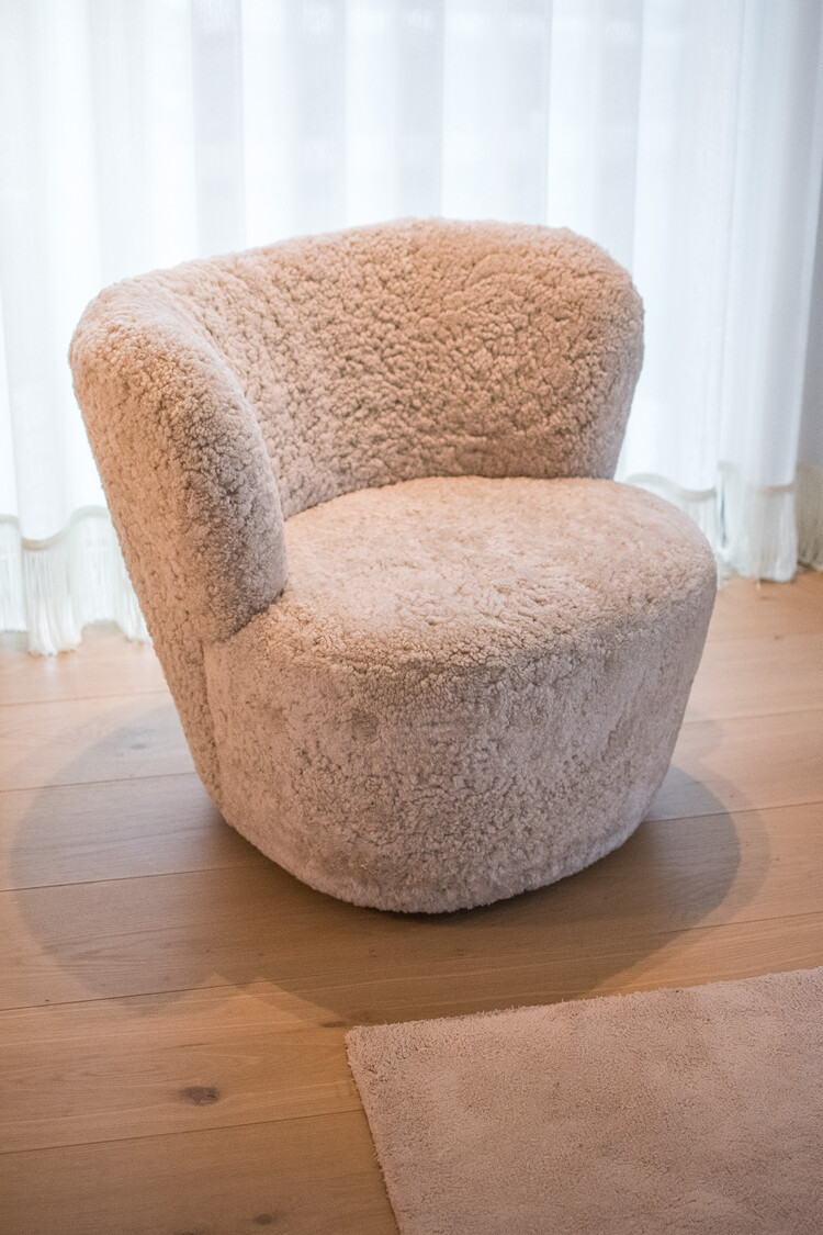 Nocturnals Nocturnals Charlot lounge fauteuil sheepskin2420