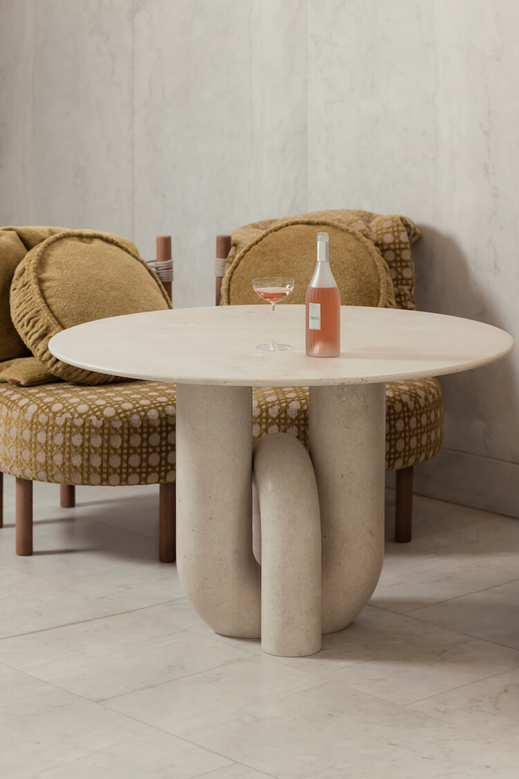 Evolution 21 Evolution21 Tafel  Luna Ø120 Massive Sahara Marble