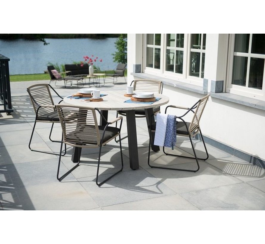 4 Seasons Outdoor Scandic Gartenset mit Taste by 4 Seasons Derby 130cm Ø Gartentisch