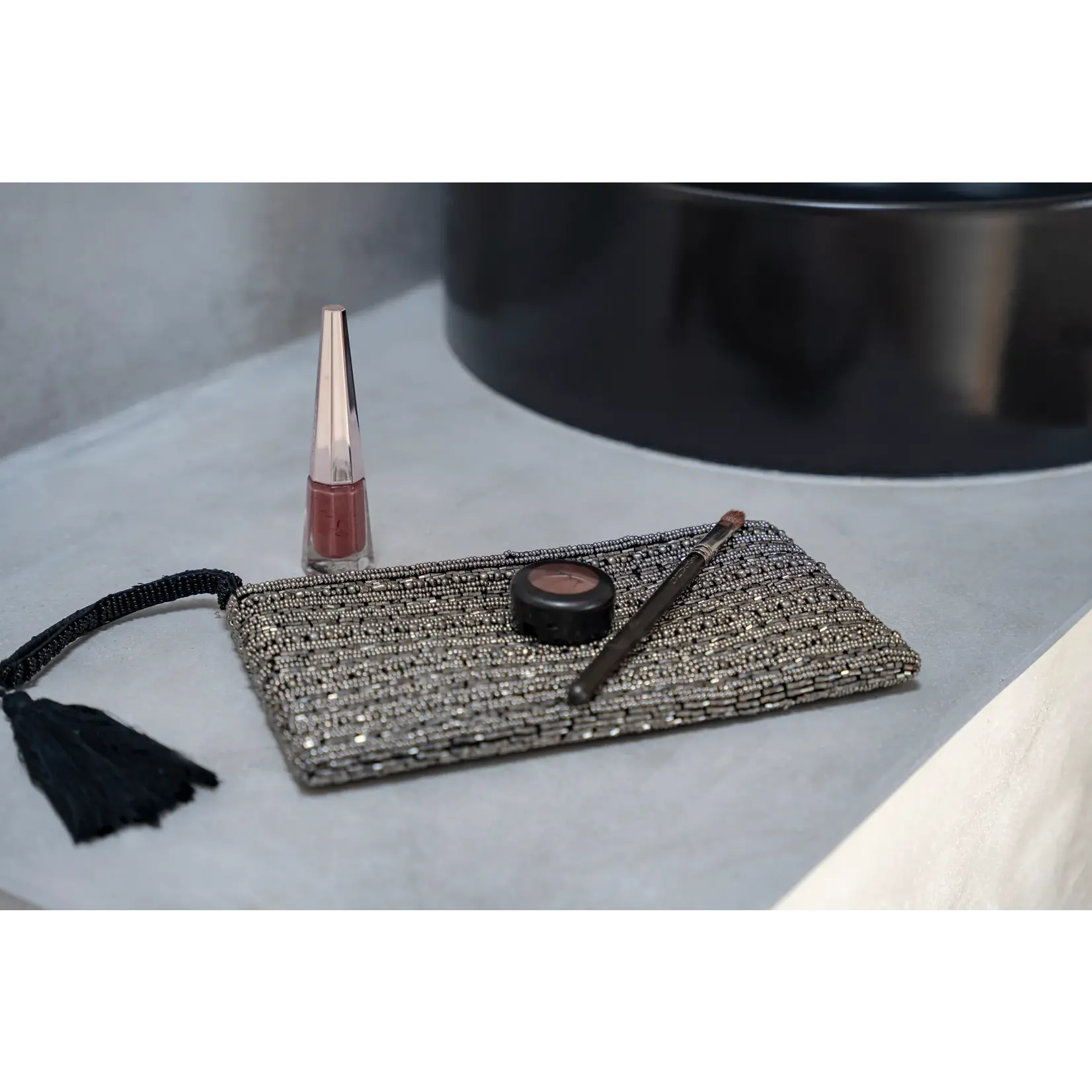 Bazar Bizar De Zilveren Clutch