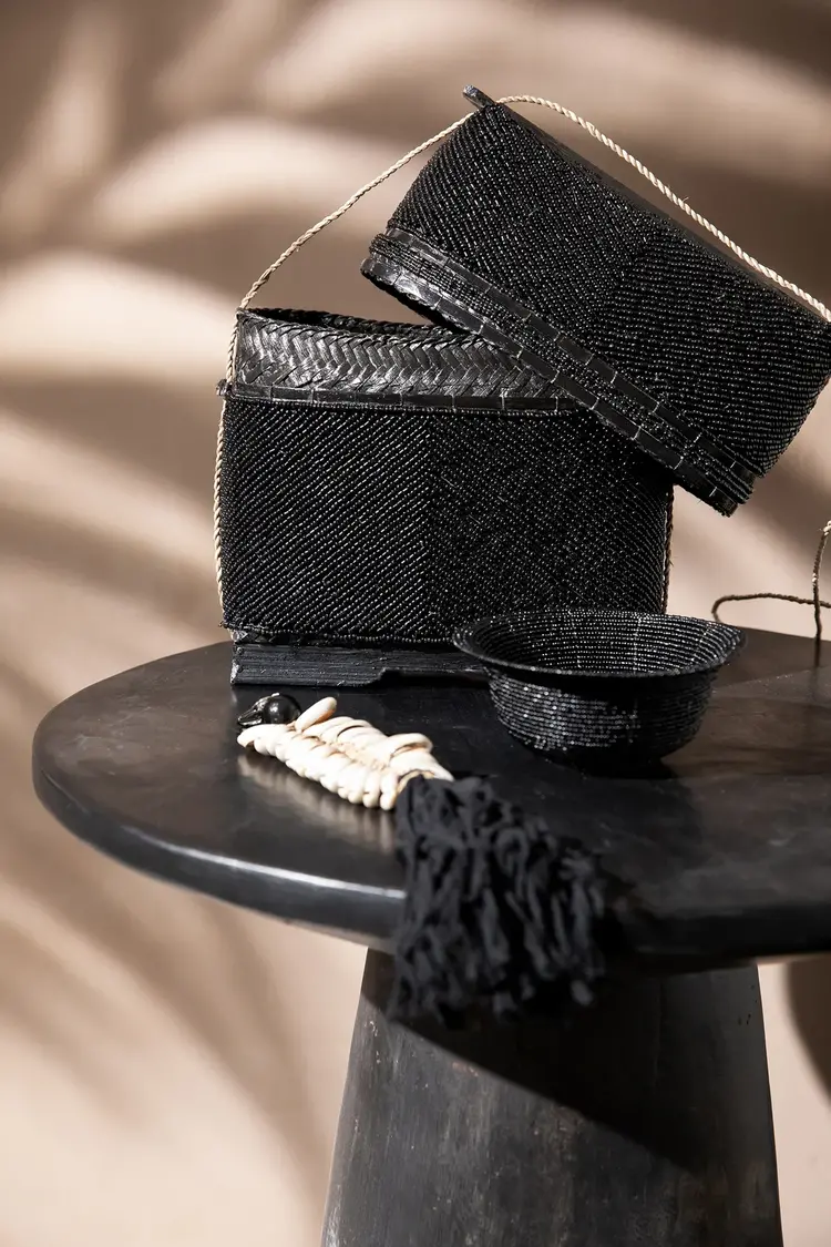 Bazar Bizar Die Beaded Schatzkiste - Schwarz