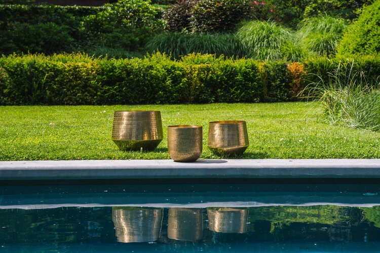 Bazar Bizar The Hammered Planter - Brass - XL