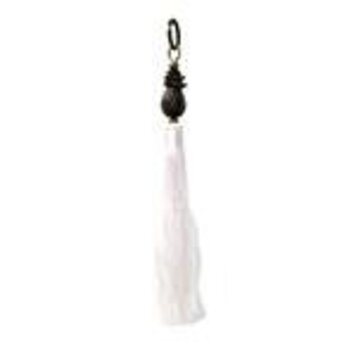 Bazar Bizar The Pineapple Keychain- White