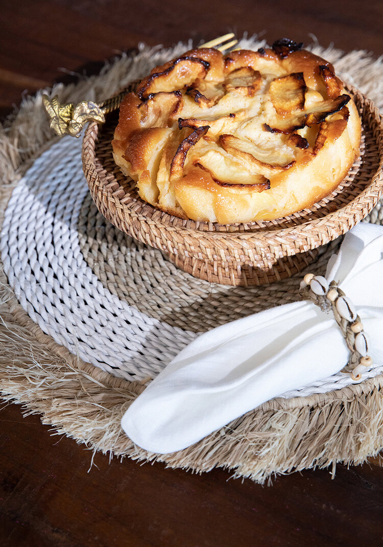 Bazar Bizar The Seagrass Raffia Placemat - Natural White