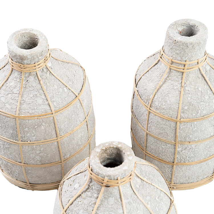 Bazar Bizar Die Whoopy Vase - Beton Natur - M