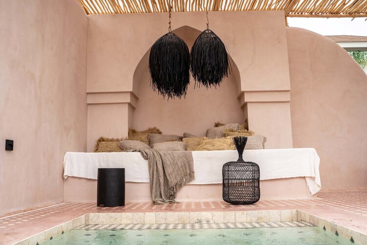 Bazar Bizar The Tribe Stool - Natural Black