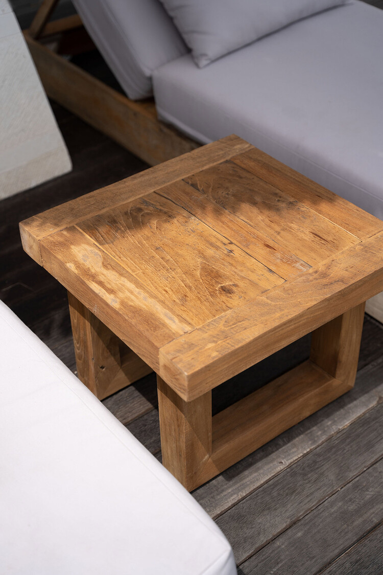 Bazar Bizar The Reclaimed Teak Side Table - Natural