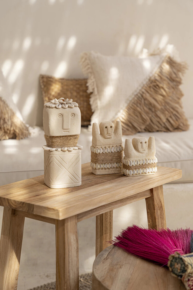 Bazar Bizar Het Sumba Beeld #28 - L