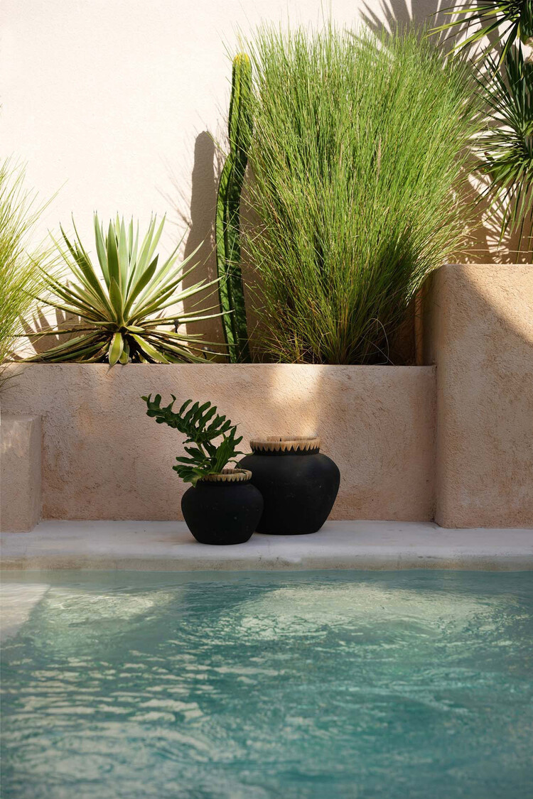 Bazar Bizar Le Vase Styly - Noir Naturel - L