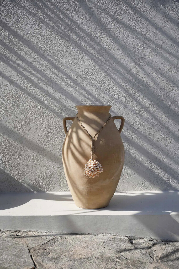 Bazar Bizar The Vanilla Shell Tassel