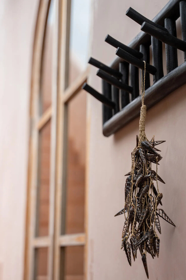 Bazar Bizar Le Pompon Coquillage Licorne - Marron