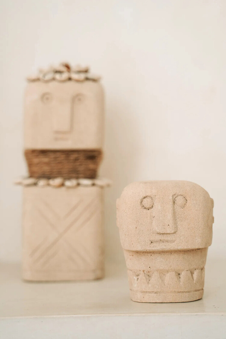 Bazar Bizar La Estatua De Piedra Sumba #09