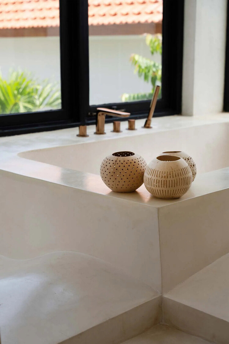 Bazar Bizar Der Coconut Spot Kerzenhalter - Natur