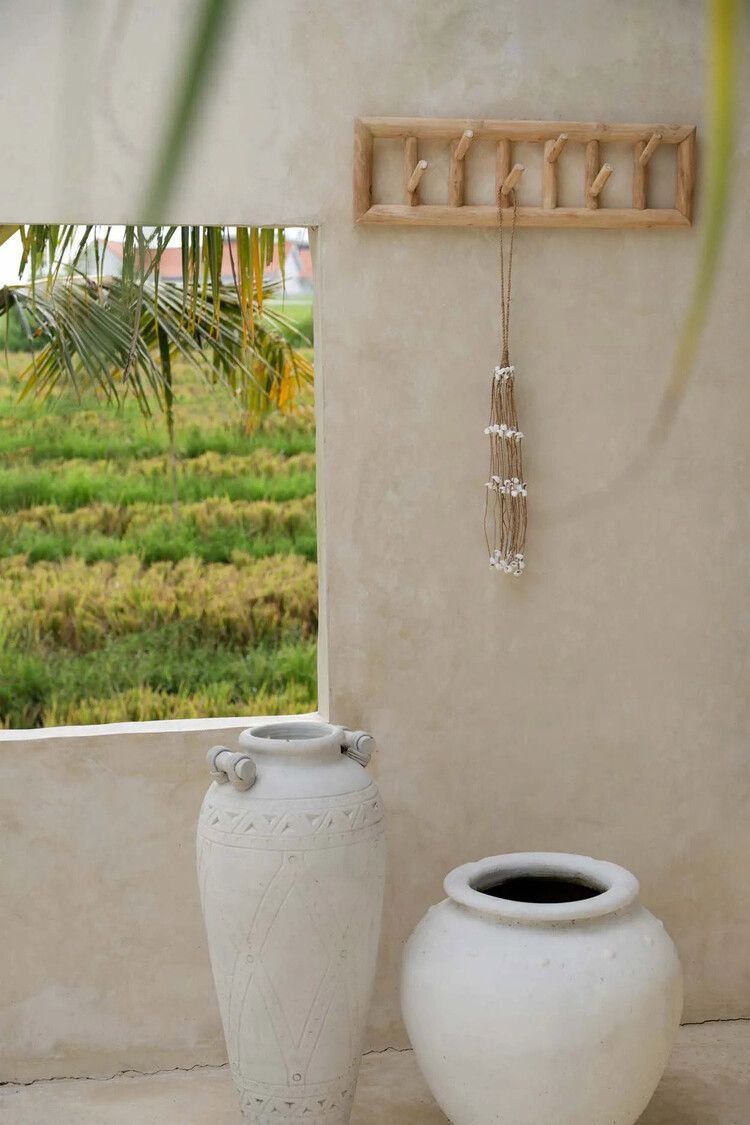 Bazar Bizar The Long Shell Tassel - White