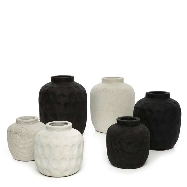 Bazar Bizar The Trendy Vase - Black - M