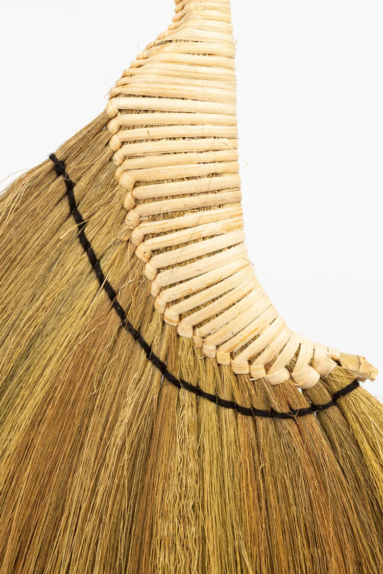 Bazar Bizar The Rayung Broom - Natural