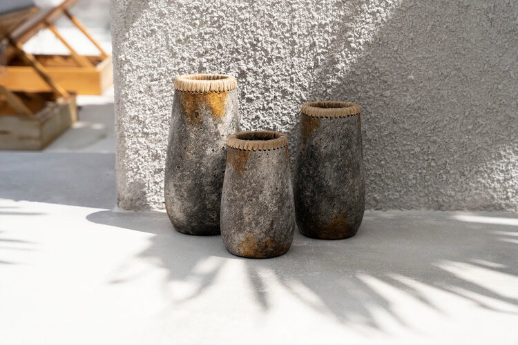 Bazar Bizar Die Sneaky Vase - Antikgrau - S