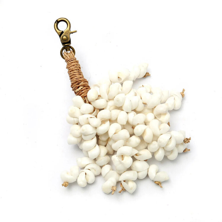 Bazar Bizar The Kai Shell Keychain - White