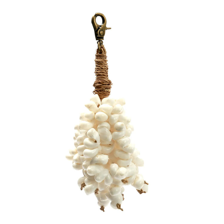 Bazar Bizar The Kai Shell Keychain - White
