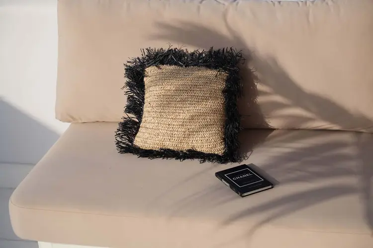 Bazar Bizar The Raffia Cushion Cover Square - Natural Black - 40x40