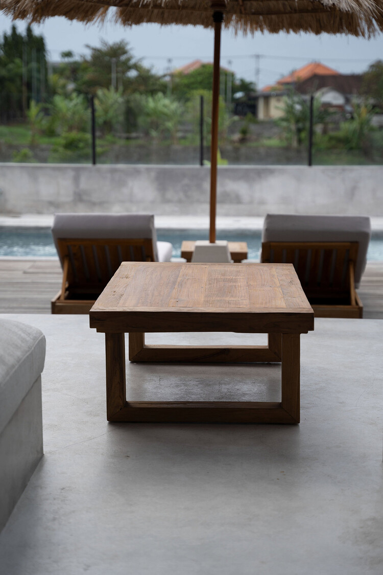 Bazar Bizar The Reclaimed Teak Coffee Table - Natural