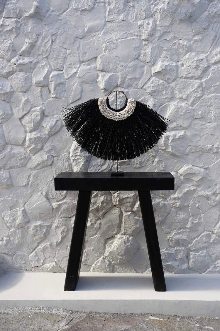 Bazar Bizar De Alang Cowrie Op Standaard - Decoratie