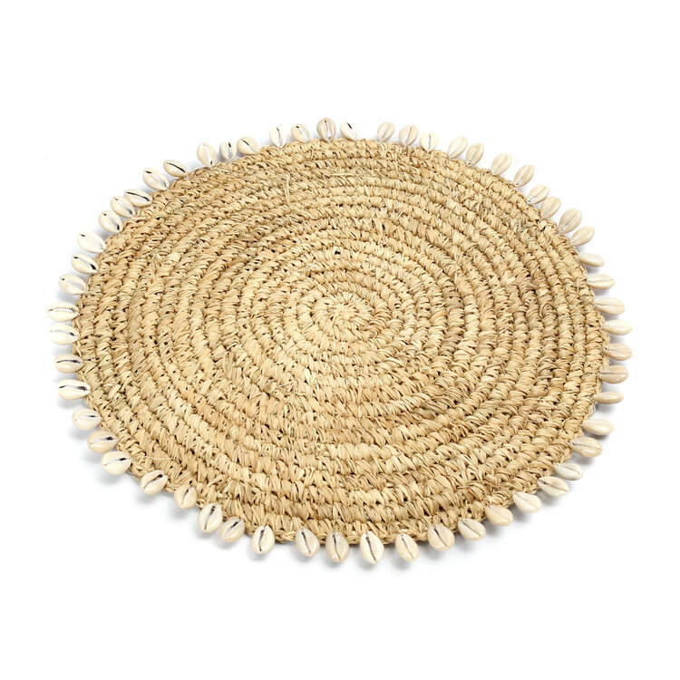 Bazar Bizar The Raffia Shell Placemat - Natural