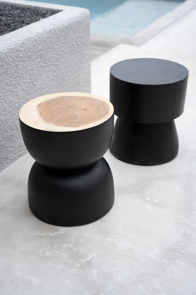 Bazar Bizar The Warmi Stool - Black