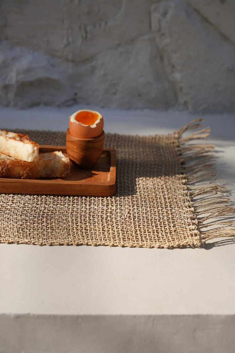 Bazar Bizar The Teak Root Egg Cup