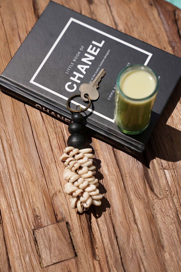 Bazar Bizar De Canggu Sleutelhanger - Naturel Zwart