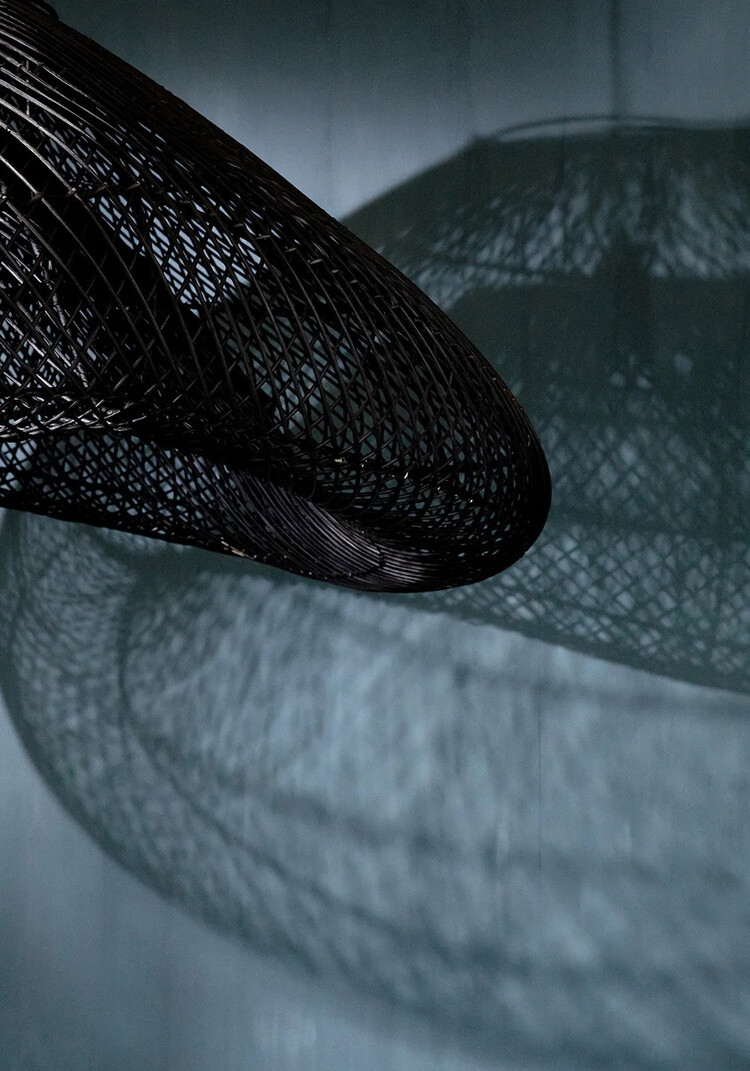 Bazar Bizar The Cloud Pendant - Black - XXL