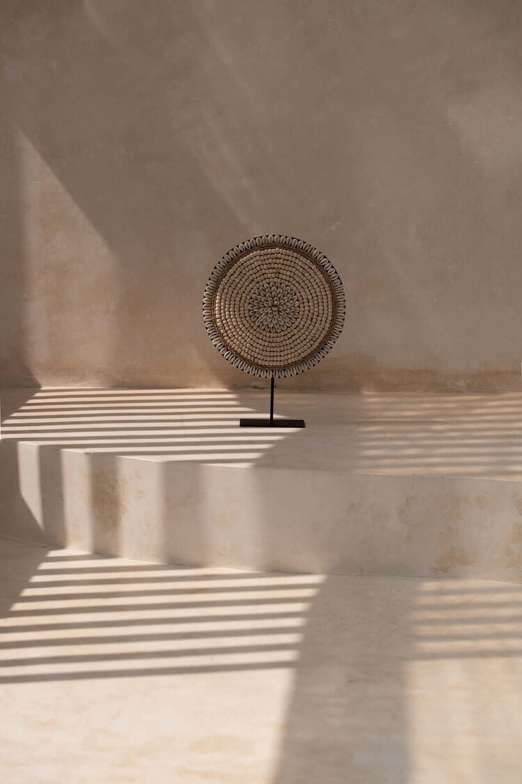 Bazar Bizar La Concha Martinica en Soporte - Blanco Natural