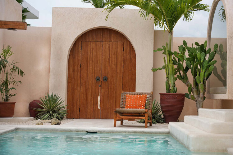 Bazar Bizar The Zillion Kiss Cushion Cover - Terracotta White