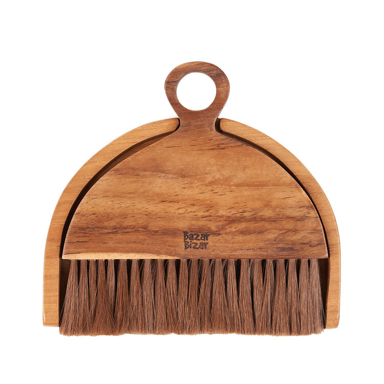 Bazar Bizar The Tata Broom - Natural