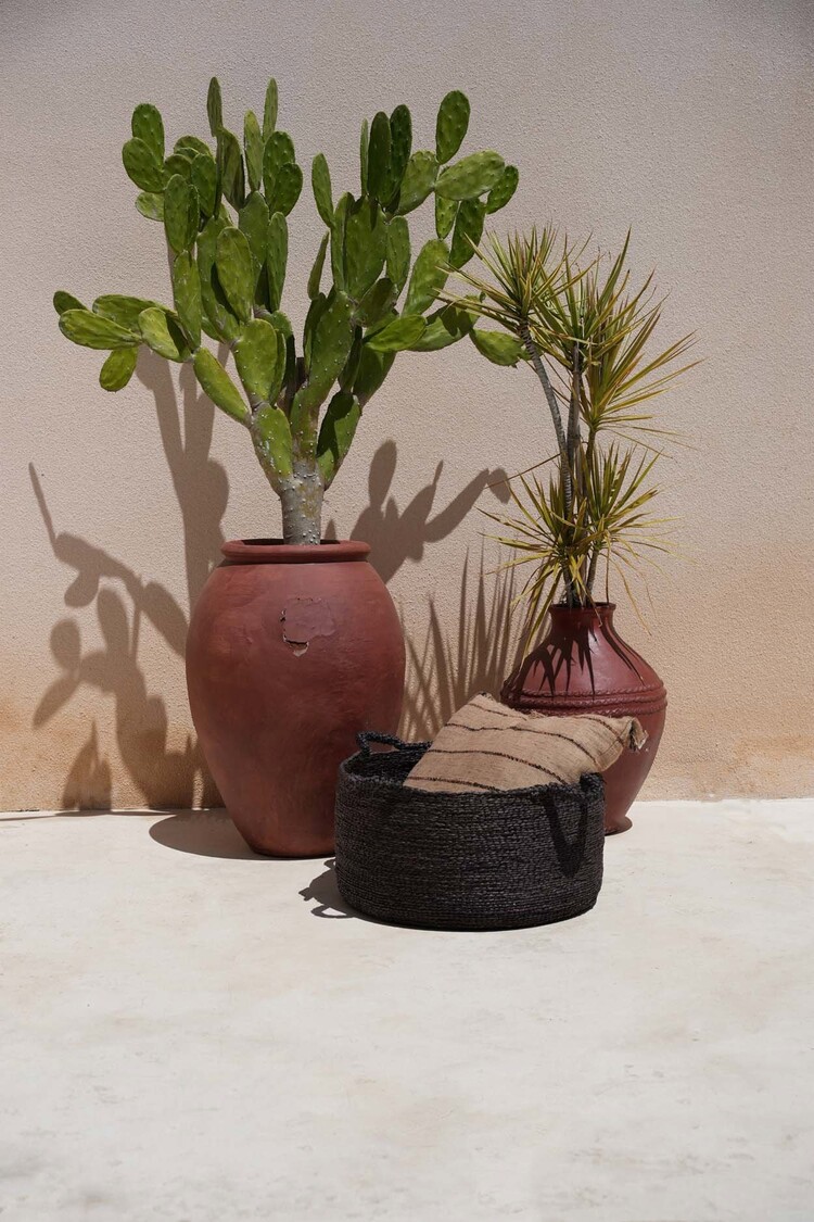 Bazar Bizar Les Quatre Mains Baskets - Black - L