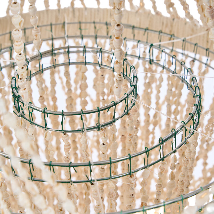 Bazar Bizar Il Lampadario Ocean Tower Con Conchiglie - Naturale - L