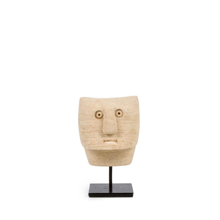 Bazar Bizar The Sumba Stone #23 on Stand