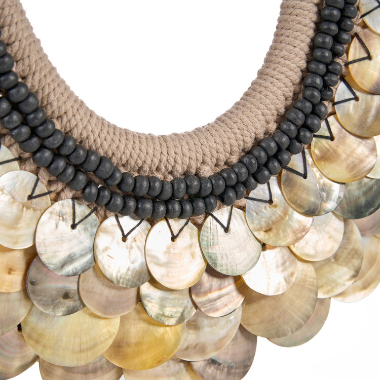 The Clam Couture on Stand - Natural