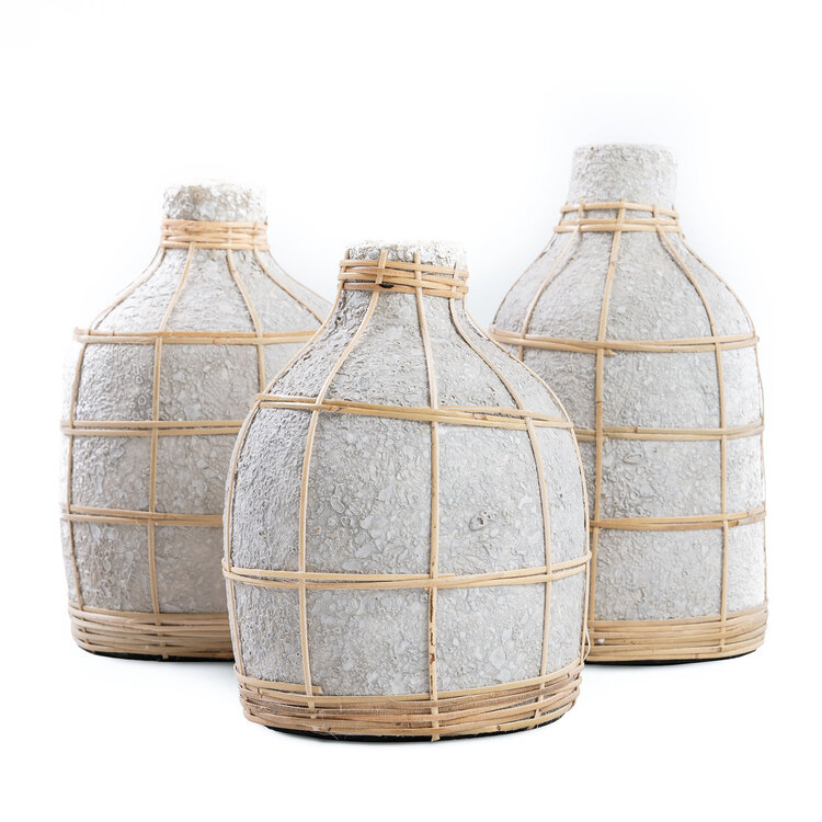 Bazar Bizar The Whoopy Vase - Concrete Natural - S