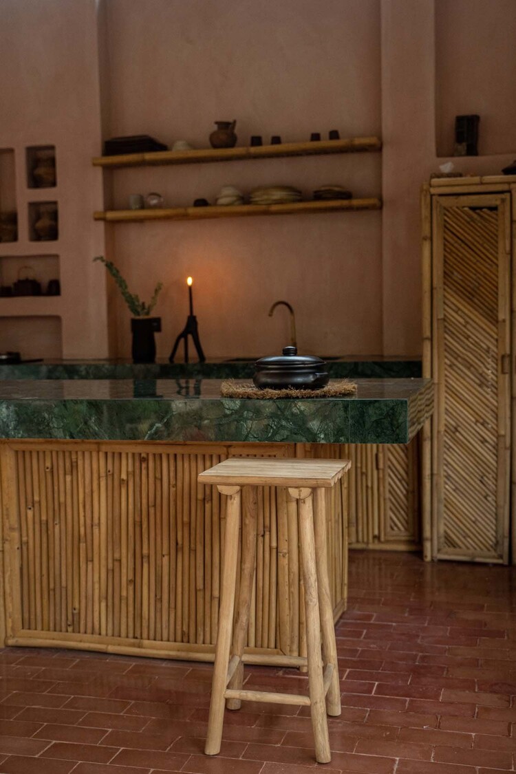 Bazar Bizar The Island Bar Stool - Natural